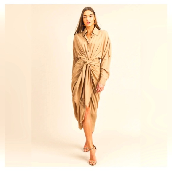 Mable dress NWOT size medium in mocha color - Picture 1 of 3